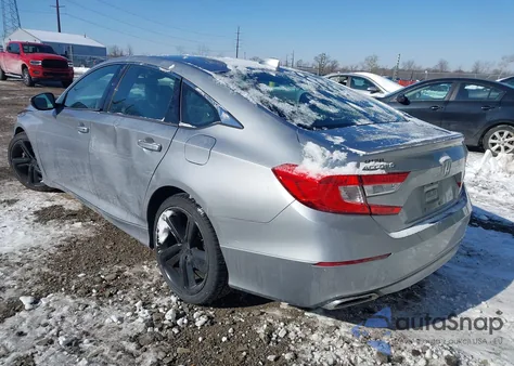 2018 Honda Accord Sport z USA, uszkodzony, nr VIN 1HGCV1F37JA110787